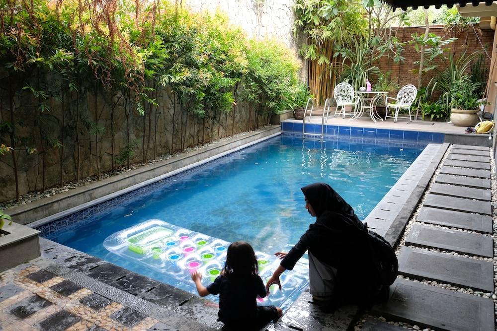 Le Krasak Boutique Hotel Yogyakarta Kültér fotó